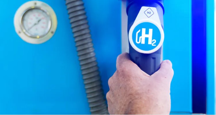 Don’t rush into a hydrogen economy until we know all the risks to our climate